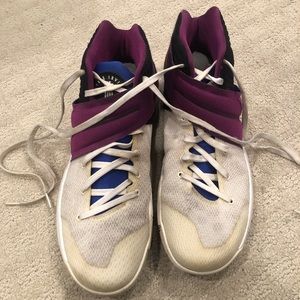 Nike Kyrie basketball ball shoe